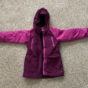 Girls LandsEnd winter coat- excellent condition